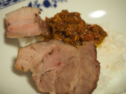 カレーとお肉とご飯