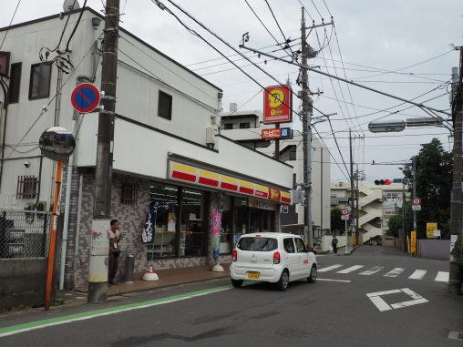 デイリーヤマザキ