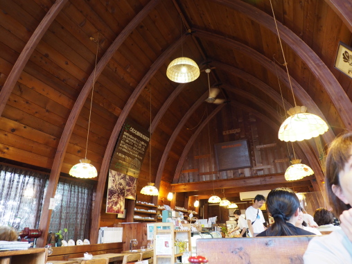 とむとむ店内