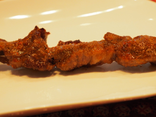 ラム肉の串焼き