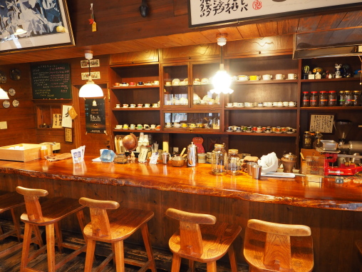 静かになったカウンター