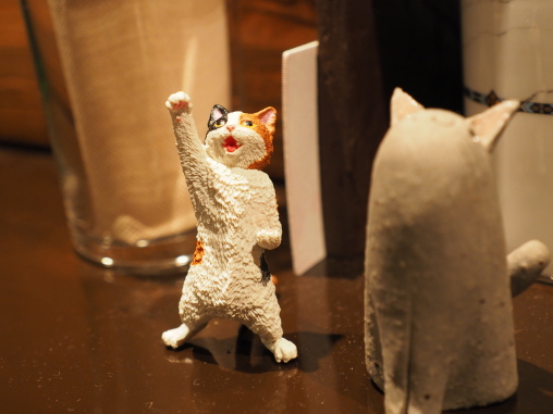 春乃木珈琲ネコがいっぱい