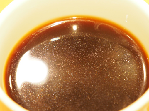 ちょっとラーメンのスープチック　スタバのコーヒー