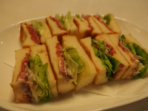 コーンビーフトースト