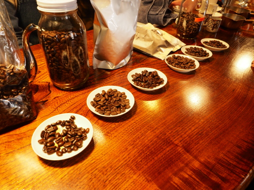 持参豆がならぶ