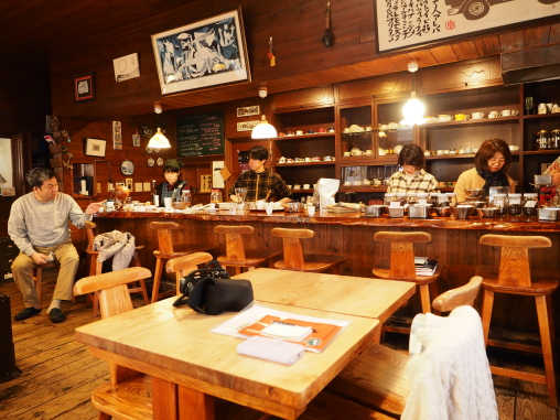 朝の暖機運転中