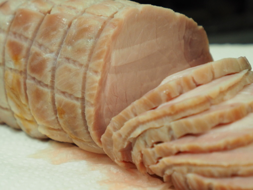 非常にシットリとした仕上がりハムの様だ!!