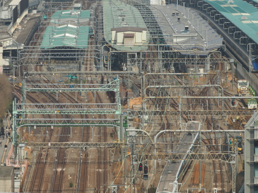 東京駅　まるみえ