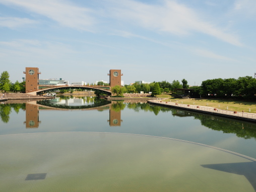 富岩環水公園