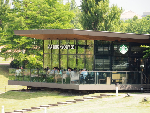 環水公園のスタバ