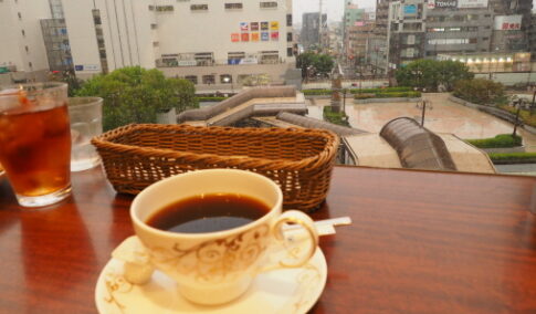 東武の喫茶店